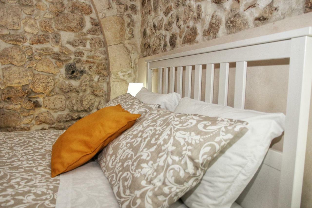Essentia Rooms- Ortigia Holidays Syracuse Exterior photo